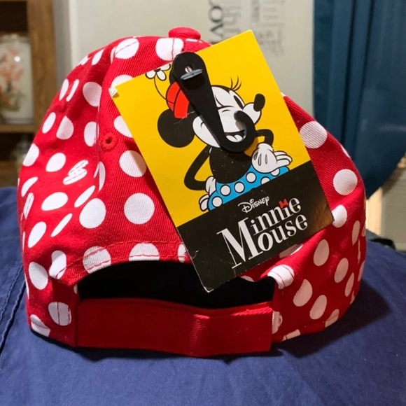 Disney’s Minnie Mouse licensed ball cap & shorts - Picture 1 of 5